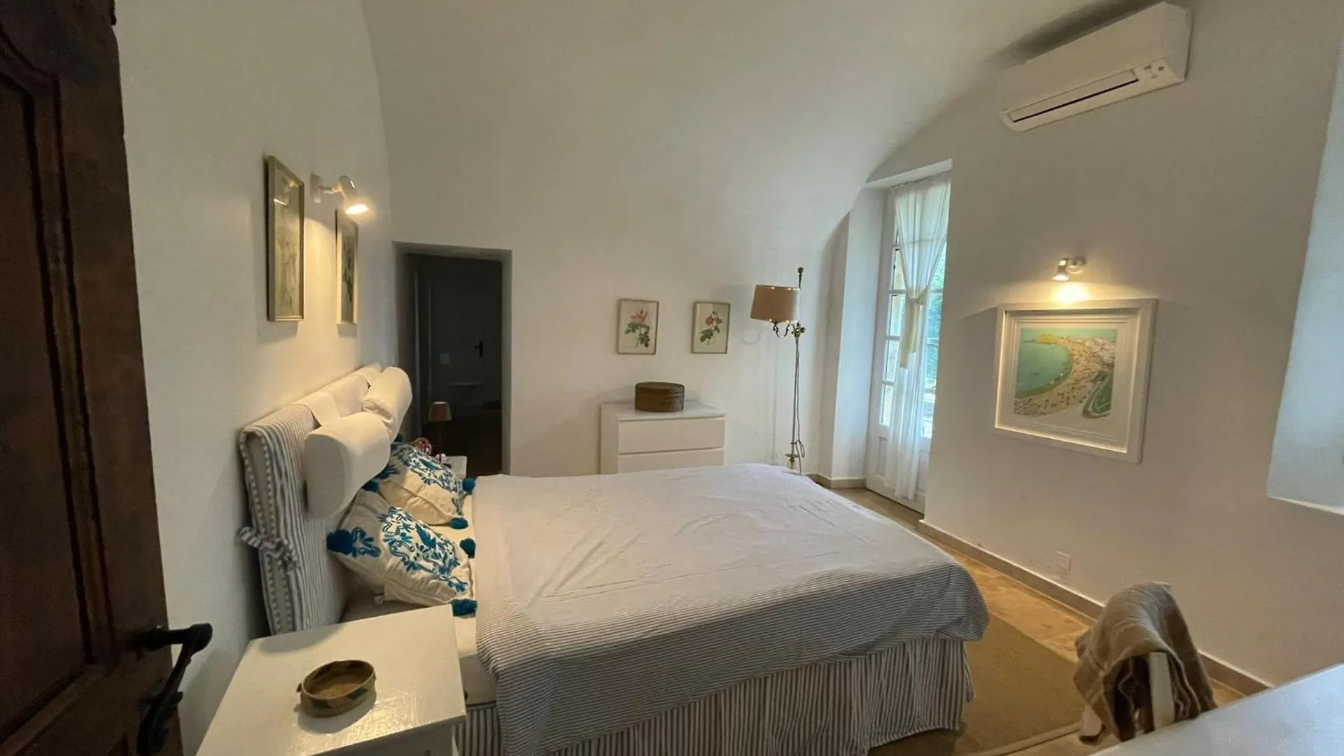 Lodge Chateau La Gineste - Castle And Vineyard Duravel